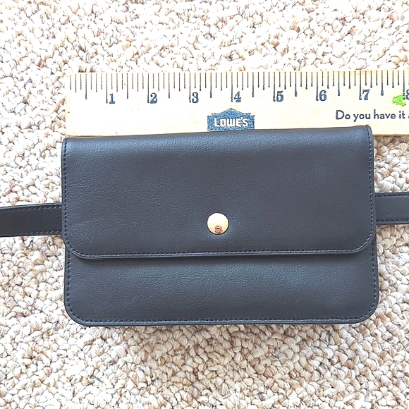 Talbots Navy belt bag - Picture 2 of 4